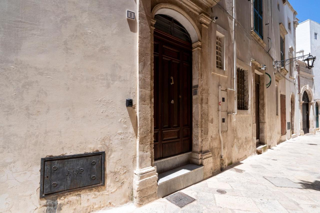 Vico II Terrace Apartment A Step From Piazza Roma Мартина-Франка Экстерьер фото