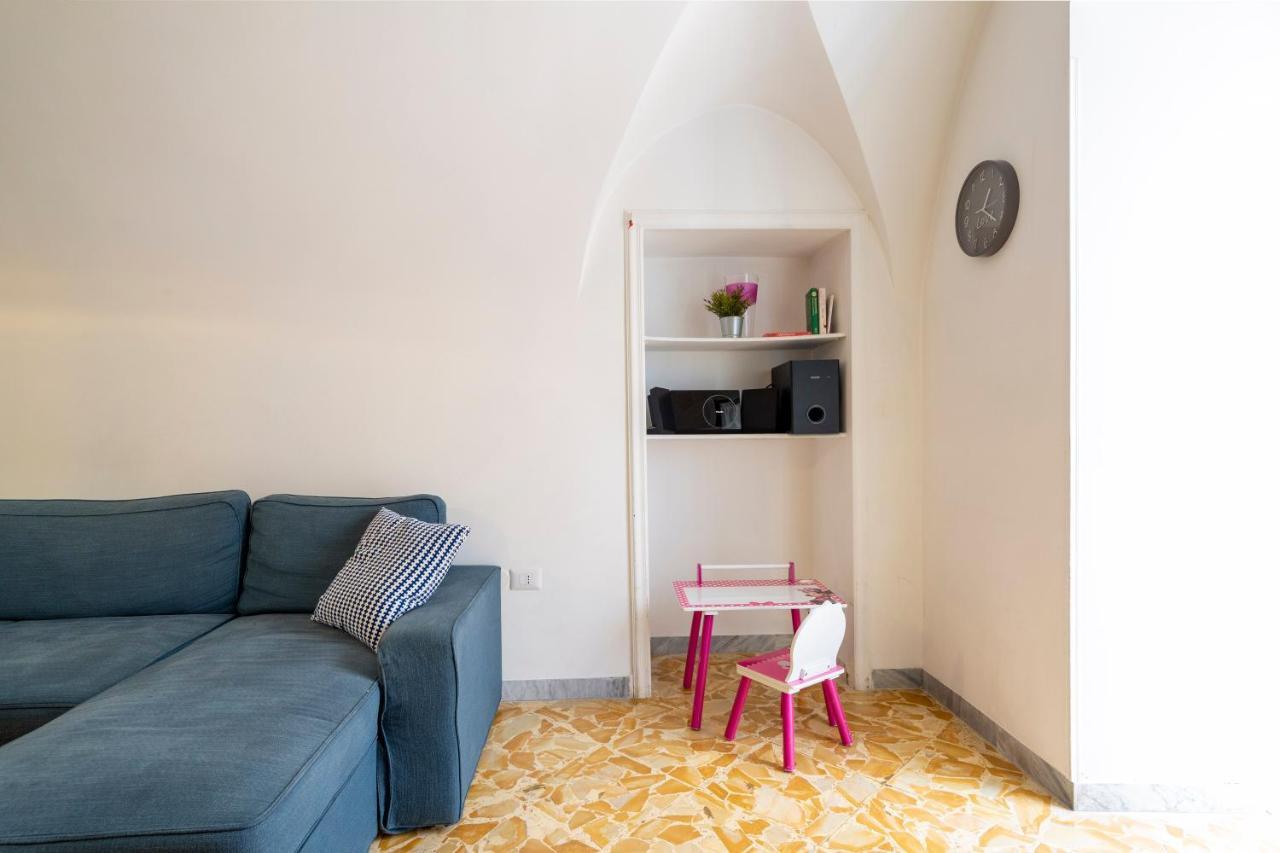 Vico II Terrace Apartment A Step From Piazza Roma Мартина-Франка Экстерьер фото