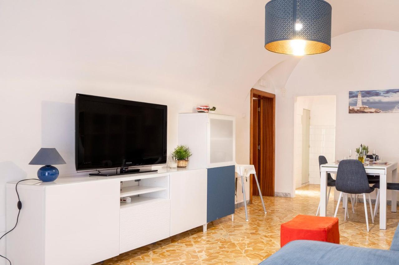 Vico II Terrace Apartment A Step From Piazza Roma Мартина-Франка Экстерьер фото